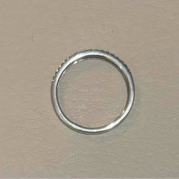 10K White Gold 1 carat Diamond Ring Set - Picture 8 of 10